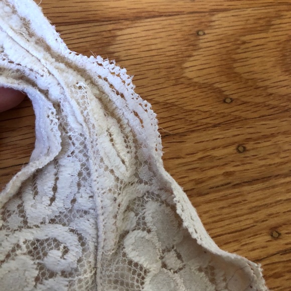 White lace bralette - Picture 2 of 4